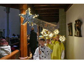 Kinderchristmette mit Krippenspiel (Foto: Karl-Franz Thiede)